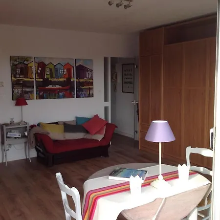 Apartment Joigny Pereire