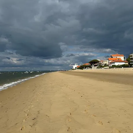 Apartment Joigny Pereire *